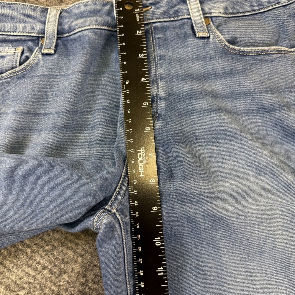 PAIGE Kylie Crop Jeans Light Wash Distressed Frayed Hem Women's Size 30x25 - Picture 11 of 14